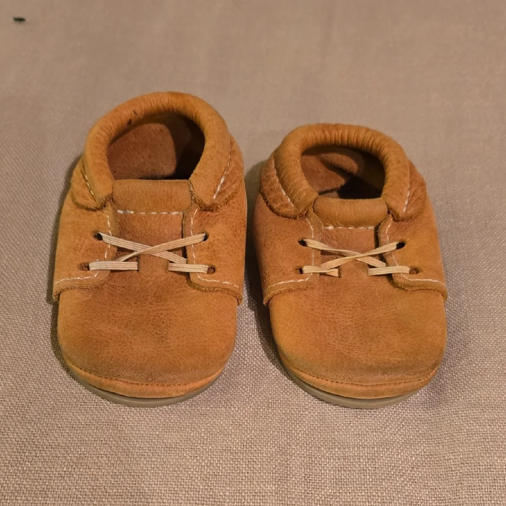 Freshly Picked Tan Suede Kids Moccasin Slip-Ons Size 5
